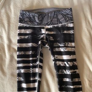 Lululemon Cropped Leggings